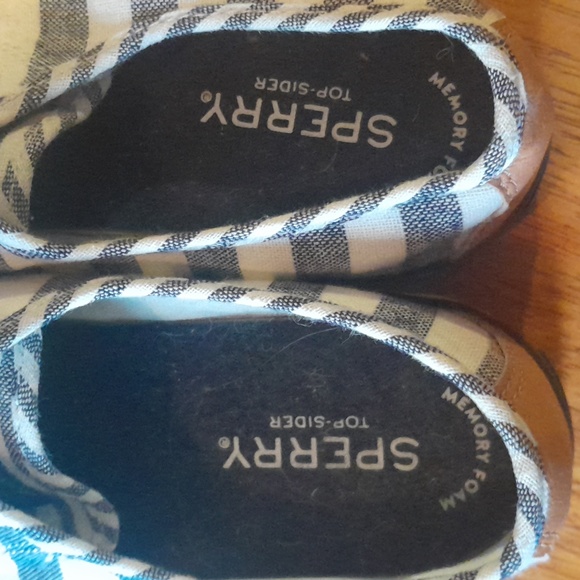Size 7 blue and cream Sperry  sneakers - Picture 3 of 5